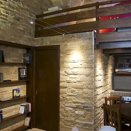Isola Dello Stampatore Apartment