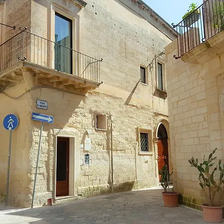 Isola Dello Stampatore * Lecce