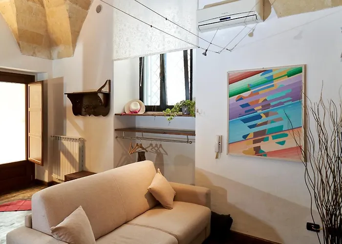 Isola Dello Stampatore Apartment *