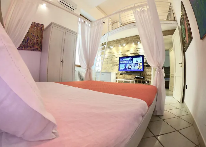 Isola Dello Stampatore Apartment